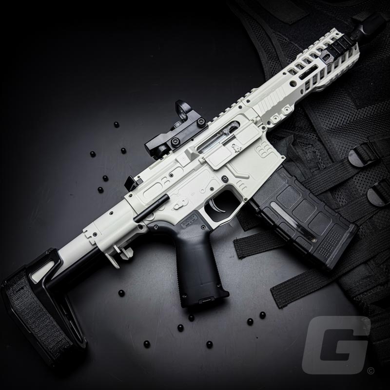 SLR Gel Blaster white